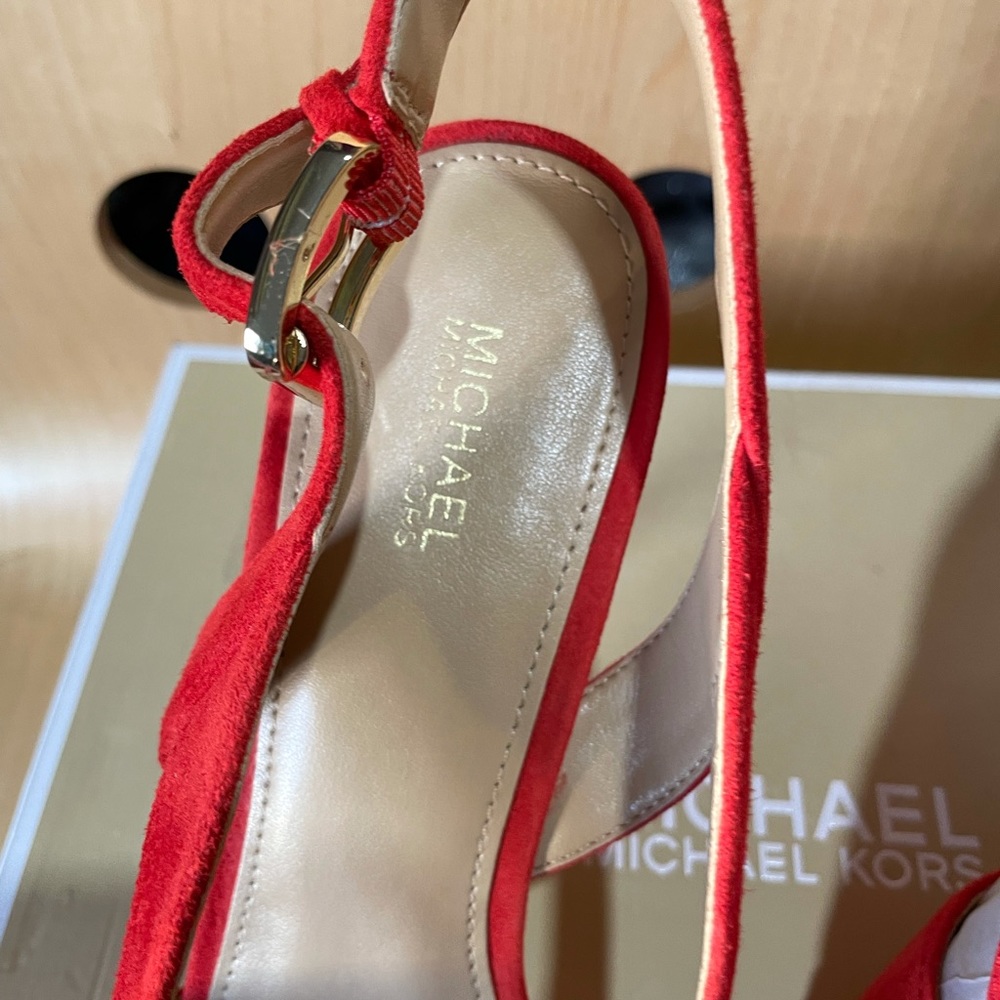 Michael Kors sandal - Picture 3 of 12
